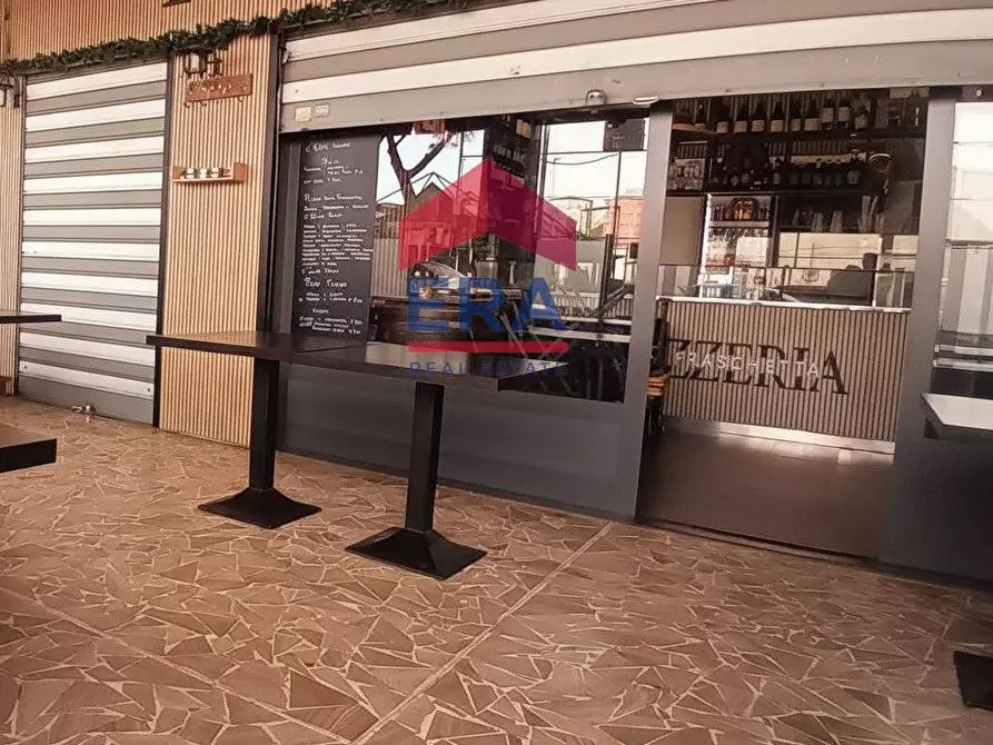 Immagine 6 di Attività commerciale in vendita  in Via Varrone 25 a Pomezia