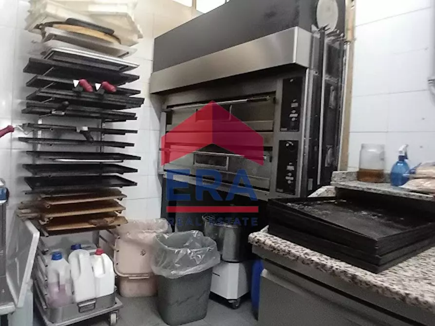 Immagine 14 di Attività commerciale in vendita  in Via Varrone 25 a Pomezia