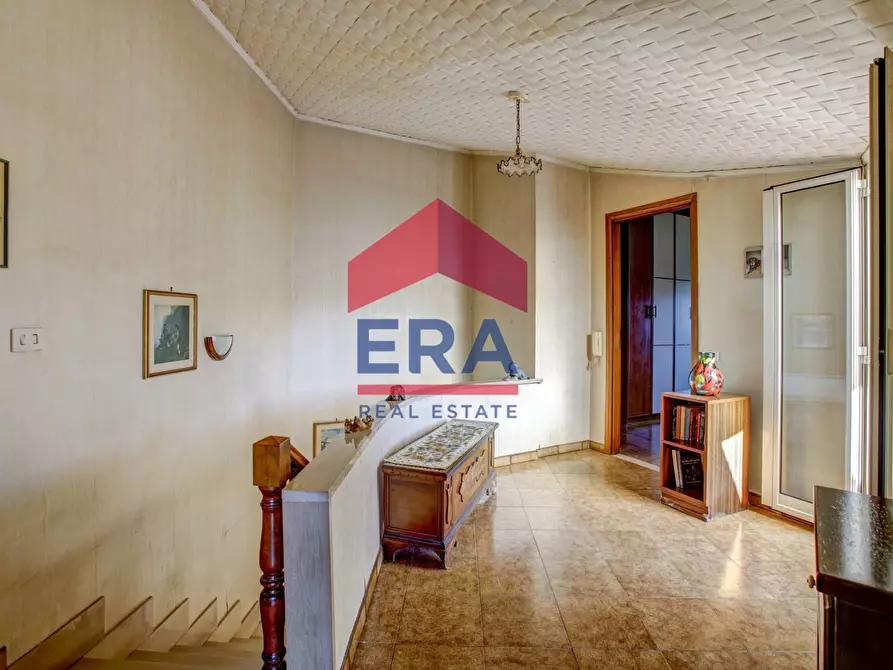 Immagine 17 di Villa in vendita  in Via Del Fosso Di Tor Pagnotta 109 a Roma