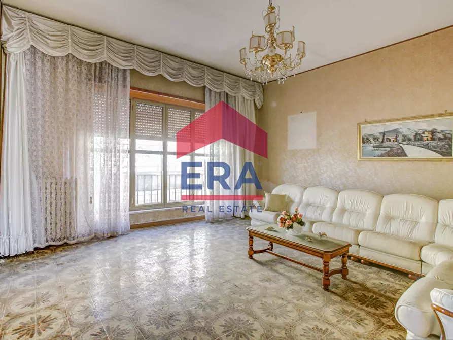 Immagine 6 di Villa in vendita  in Strada Nuova 116 a Ariccia