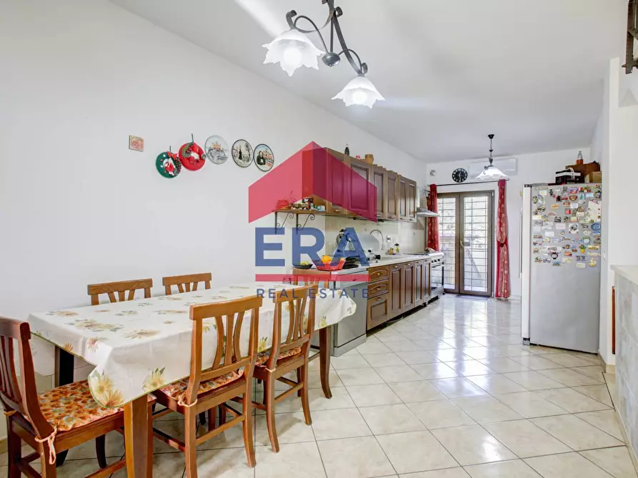 Immagine 9 di Villetta a schiera in vendita  in Via Cremosano a Roma