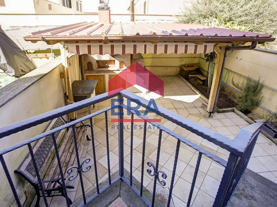 Immagine 11 di Villetta a schiera in vendita  in Via Cremosano a Roma