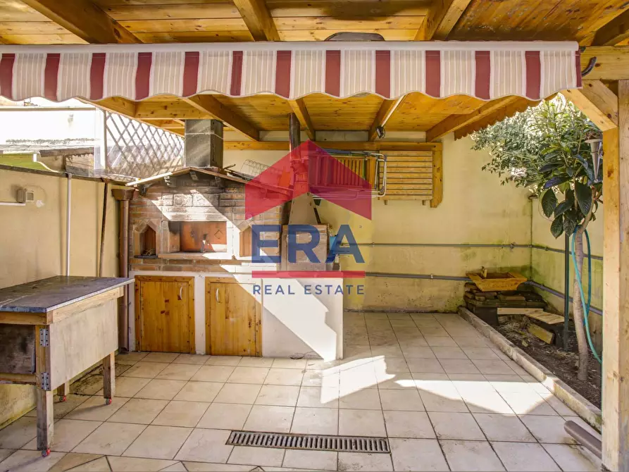 Immagine 12 di Villetta a schiera in vendita  in Via Cremosano a Roma