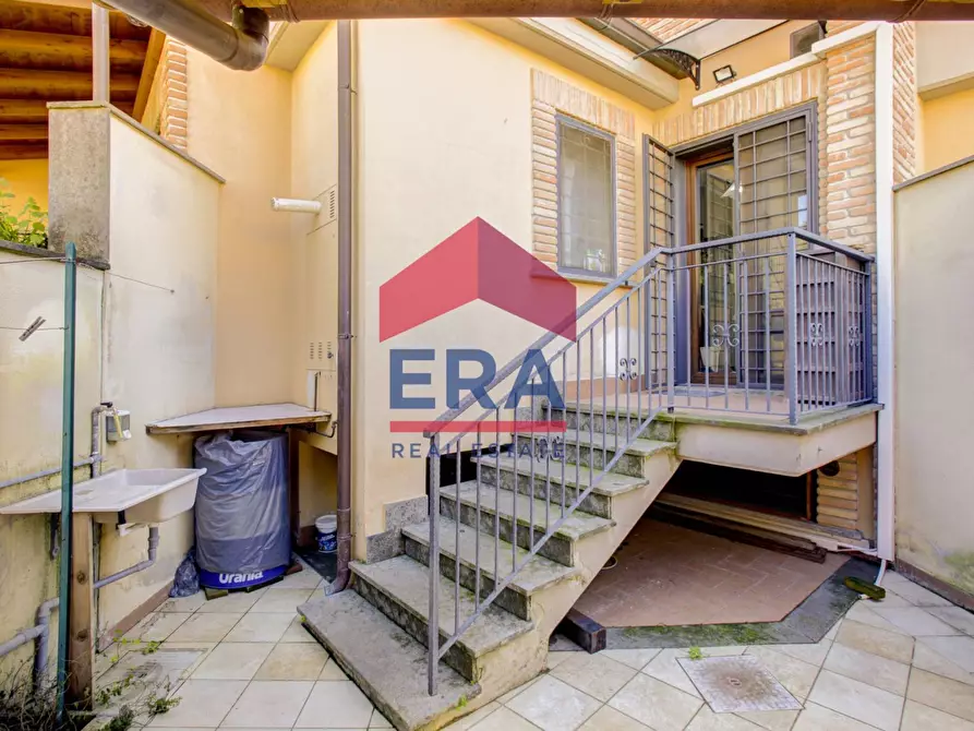 Immagine 14 di Villetta a schiera in vendita  in Via Cremosano a Roma