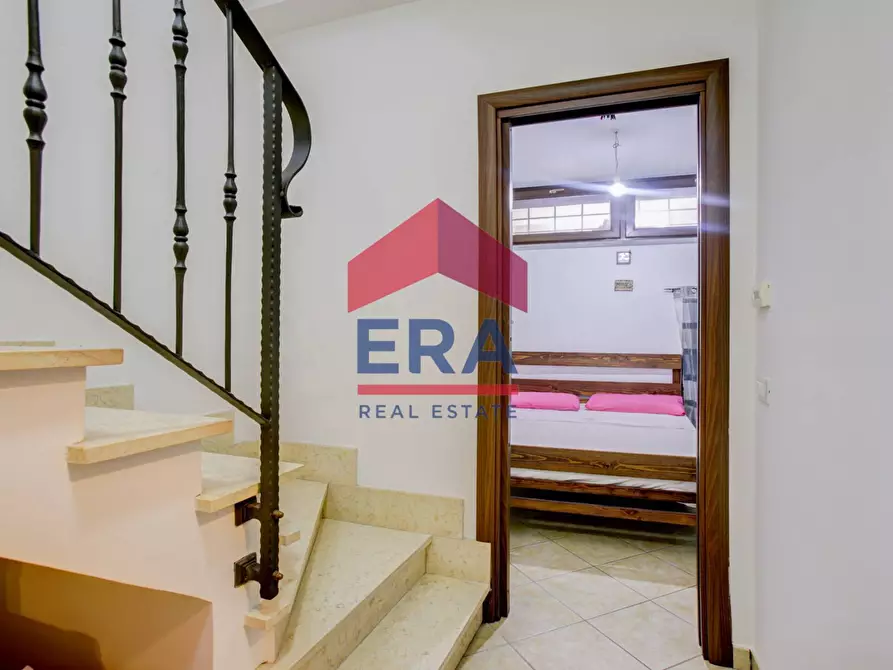 Immagine 22 di Villetta a schiera in vendita  in Via Cremosano a Roma