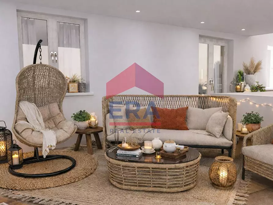 Immagine 1 di Appartamento in vendita  in Via Salento a Roma