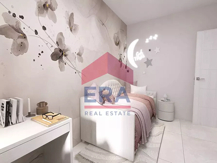 Immagine 9 di Appartamento in vendita  in Via Salento a Roma