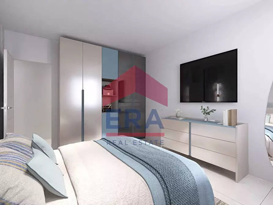 Immagine 6 di Appartamento in vendita  in Via Salento a Roma