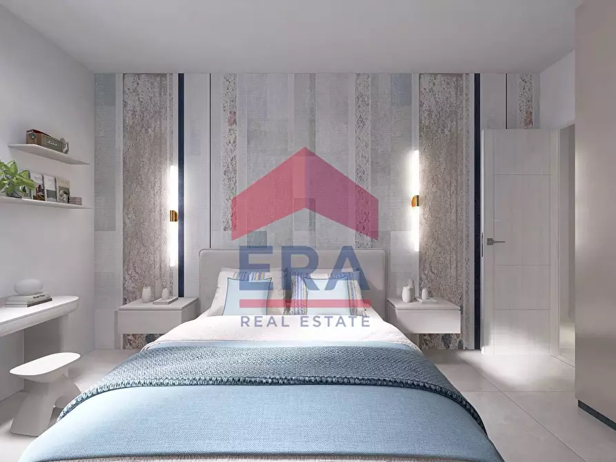 Immagine 8 di Appartamento in vendita  in Via Salento a Roma