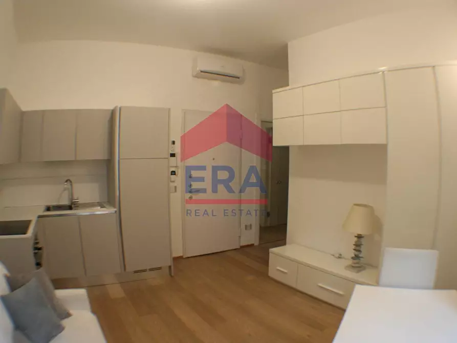 Immagine 26 di Appartamento in affitto  in vVIALE  BLIGNY 47 a Milano