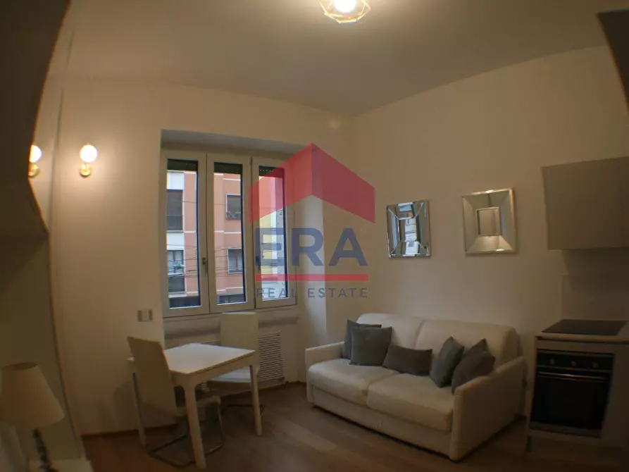 Immagine 27 di Appartamento in affitto  in vVIALE  BLIGNY 47 a Milano