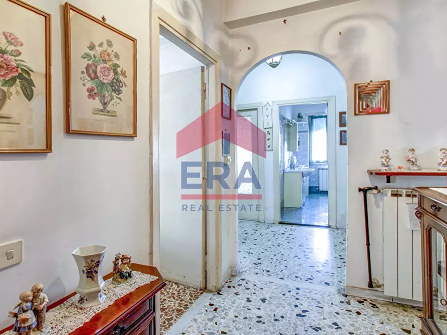 Immagine 4 di Appartamento in vendita  in Viale Danimarca 48 a Pomezia