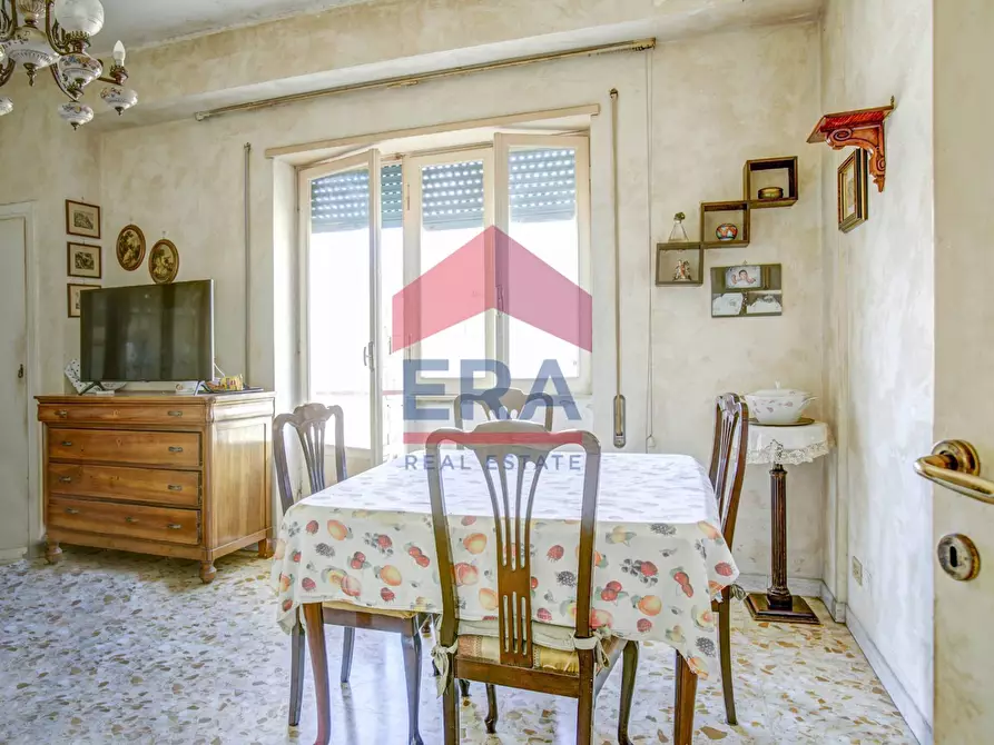 Immagine 10 di Appartamento in vendita  in Viale Danimarca 48 a Pomezia