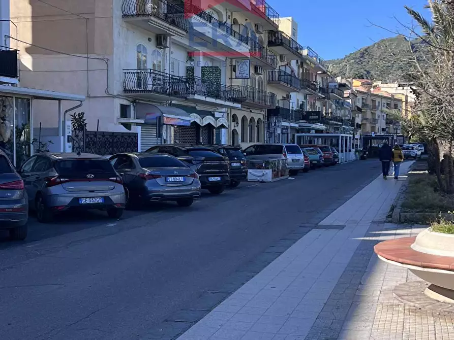 Immagine 5 di Casa semindipendente in vendita  in via Giovanni Calabrò 53 a Giardini-Naxos