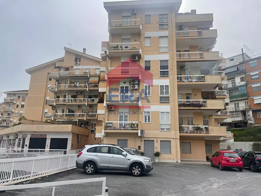 Immagine 4 di Ufficio in vendita  in Via della Tecnica a Pomezia