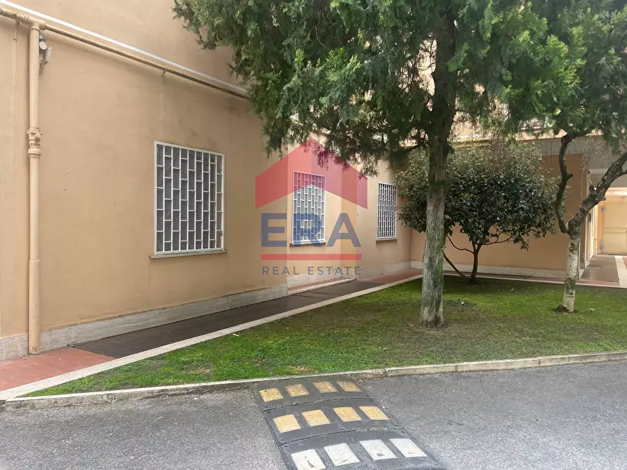 Immagine 6 di Ufficio in vendita  in Via della Tecnica a Pomezia