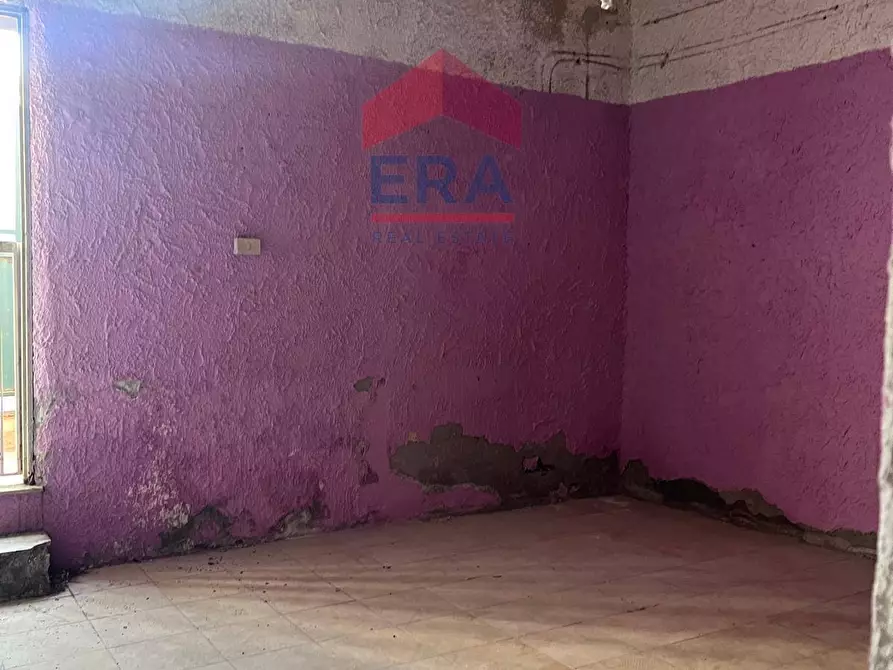 Immagine 9 di Locale commerciale in vendita  in via san giuliano 26 a Trecastagni