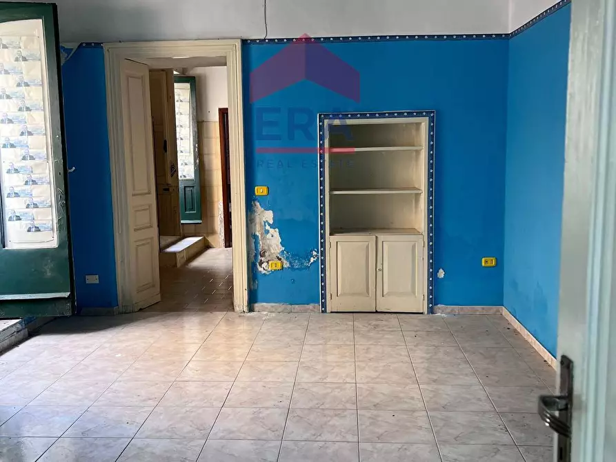 Immagine 4 di Locale commerciale in vendita  in via san giuliano 26 a Trecastagni