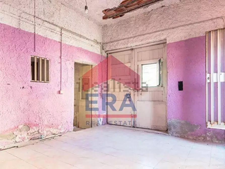 Immagine 8 di Locale commerciale in vendita  in via san giuliano 26 a Trecastagni