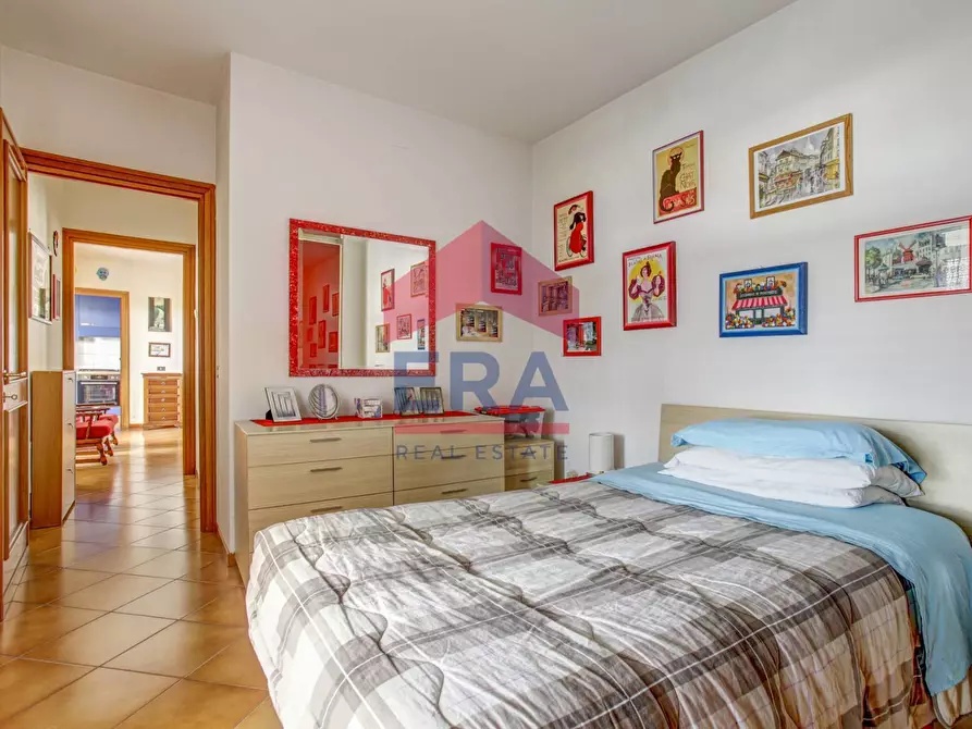 Immagine 9 di Attico in vendita  in Via Catilina 6 a Pomezia