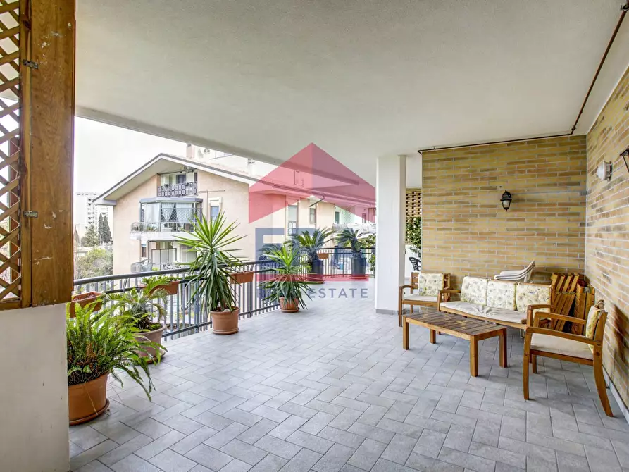 Immagine 17 di Attico in vendita  in Via Catilina 6 a Pomezia