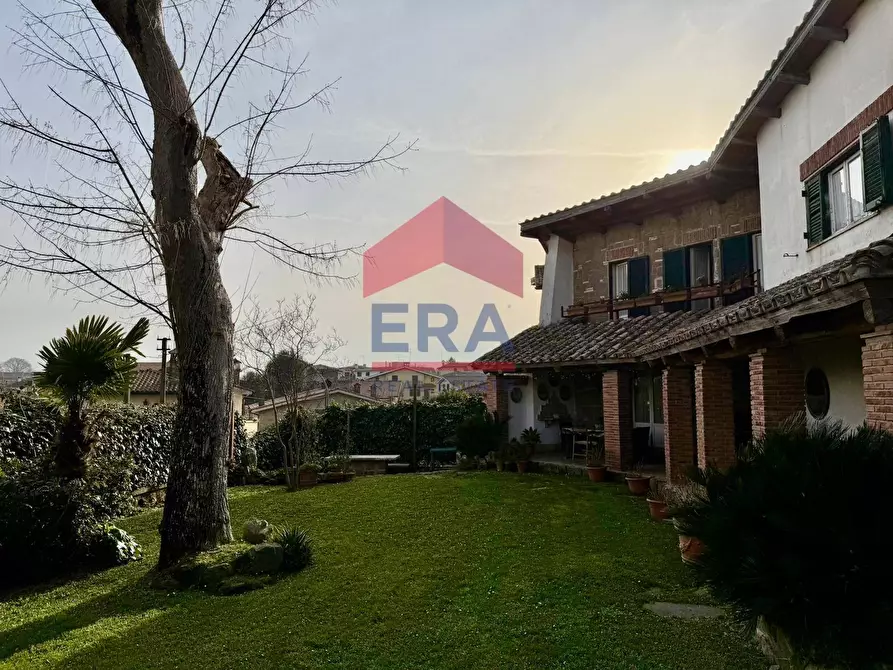 Immagine 3 di Villa in vendita  in Via Anguillara 22 a Manziana