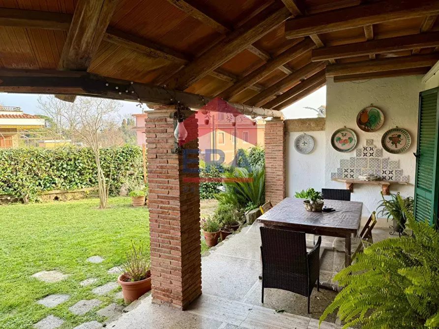 Immagine 10 di Villa in vendita  in Via Anguillara 22 a Manziana