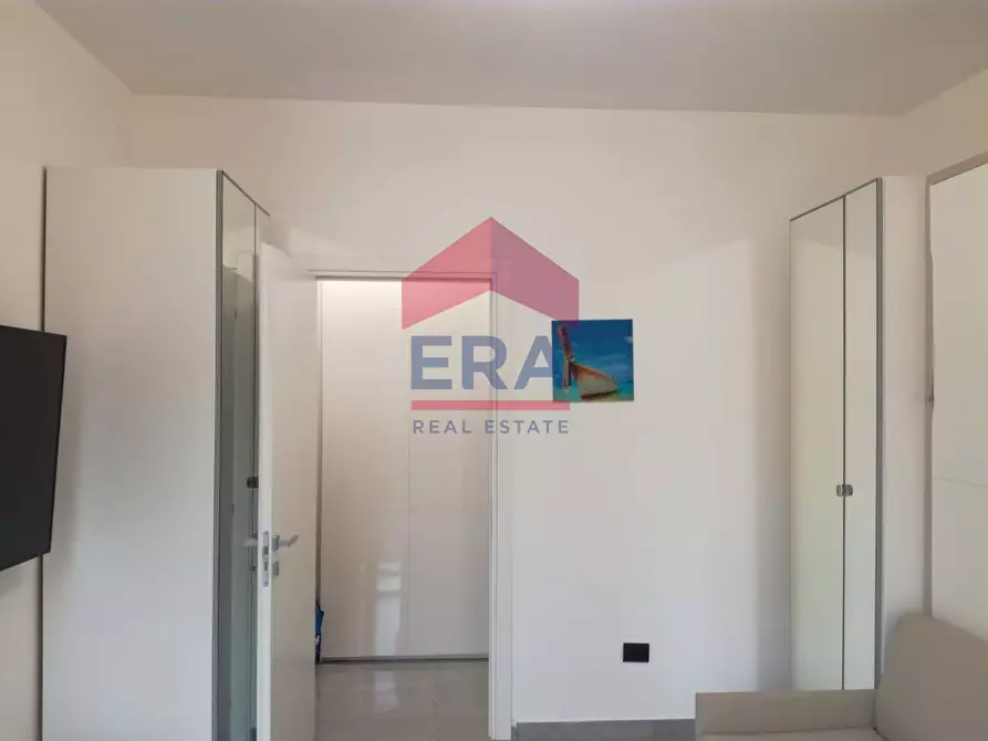 Immagine 19 di Appartamento in vendita  in Largo Promessi Sposi 8 a Milano