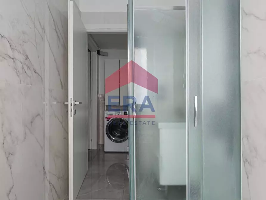 Immagine 26 di Appartamento in vendita  in Largo Promessi Sposi 8 a Milano