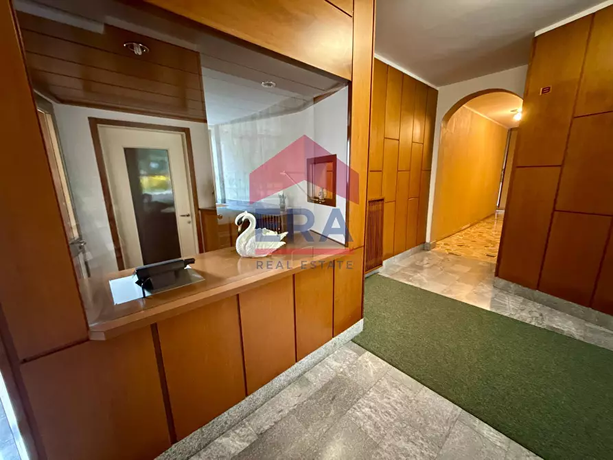 Immagine 34 di Appartamento in vendita  in Largo Promessi Sposi 8 a Milano