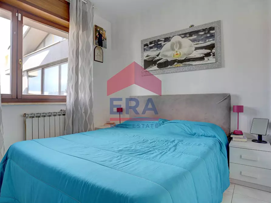 Immagine 15 di Appartamento in vendita  in viale delle Arti 11 a Pomezia