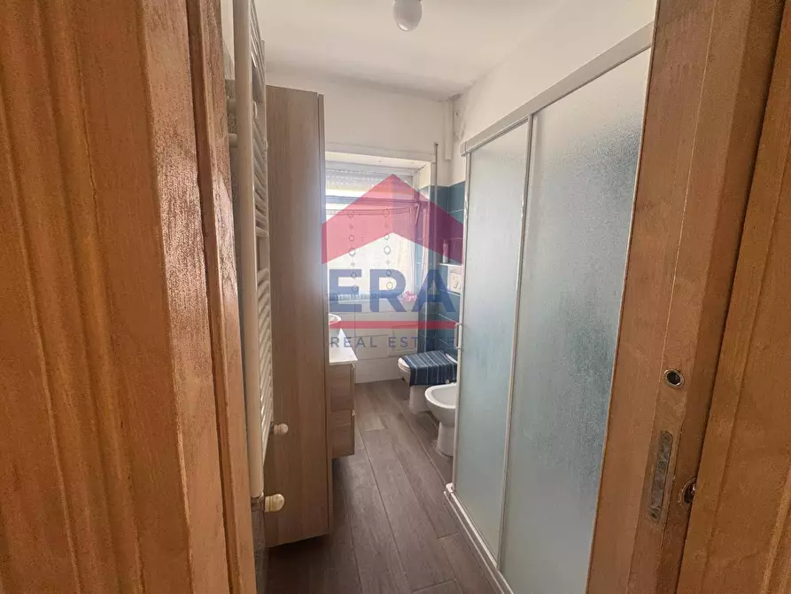 Immagine 9 di Appartamento in vendita  in Piazza Baldassarre Avanzini a Roma