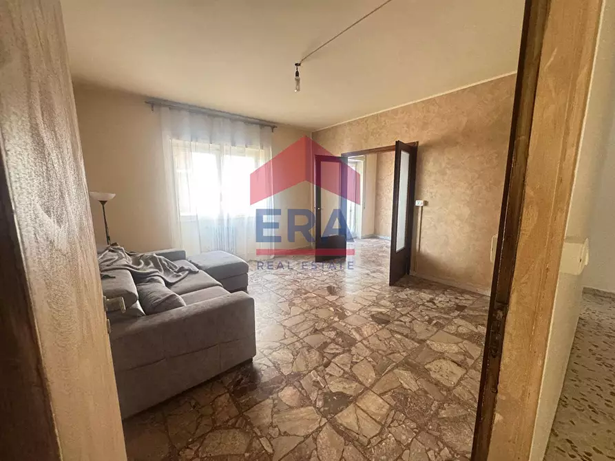 Immagine 7 di Appartamento in vendita  in Piazza Baldassarre Avanzini a Roma