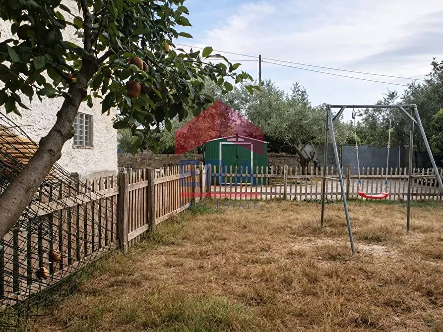 Immagine 5 di Villa in vendita  in via san berardo dei marsi 42 a Ardea