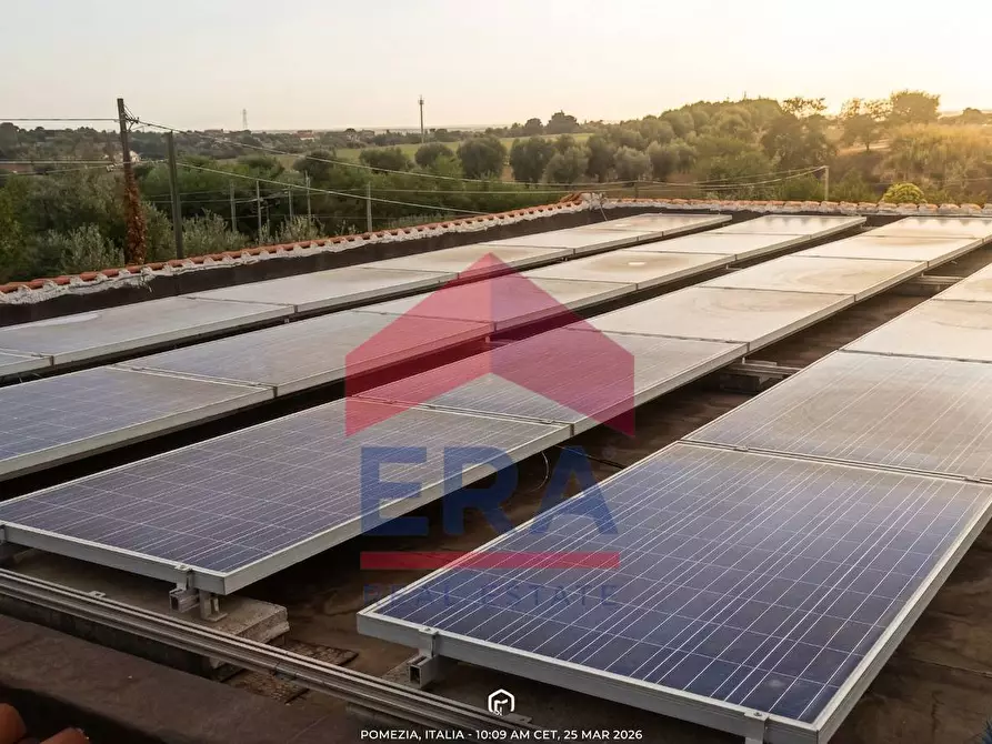 Immagine 13 di Villa in vendita  in via san berardo dei marsi 42 a Ardea