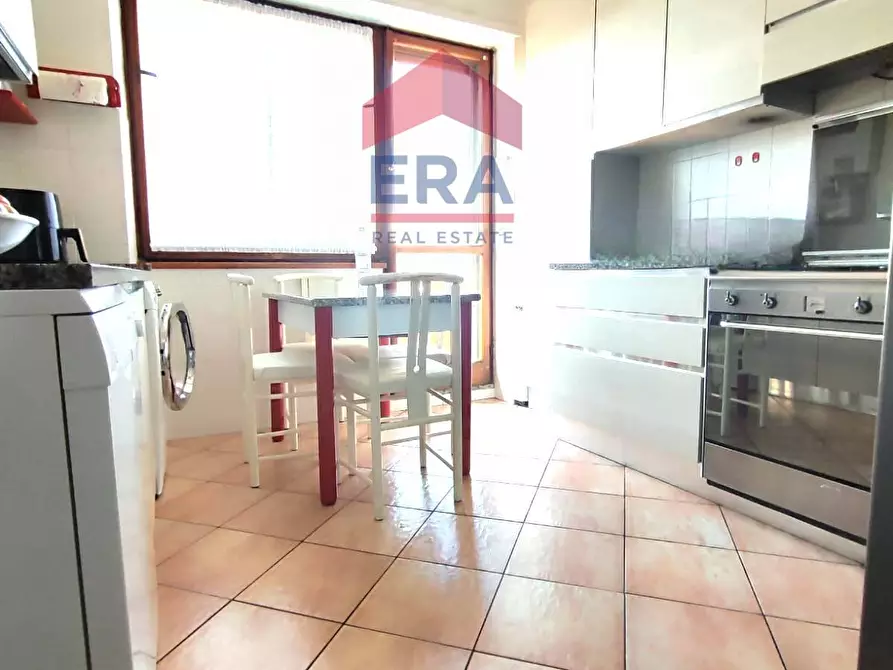 Immagine 7 di Appartamento in affitto  in Via Poggio Di Venaco 46 a Roma