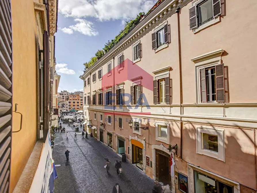 Immagine 21 di Ufficio in affitto  in Via Frattina a Roma