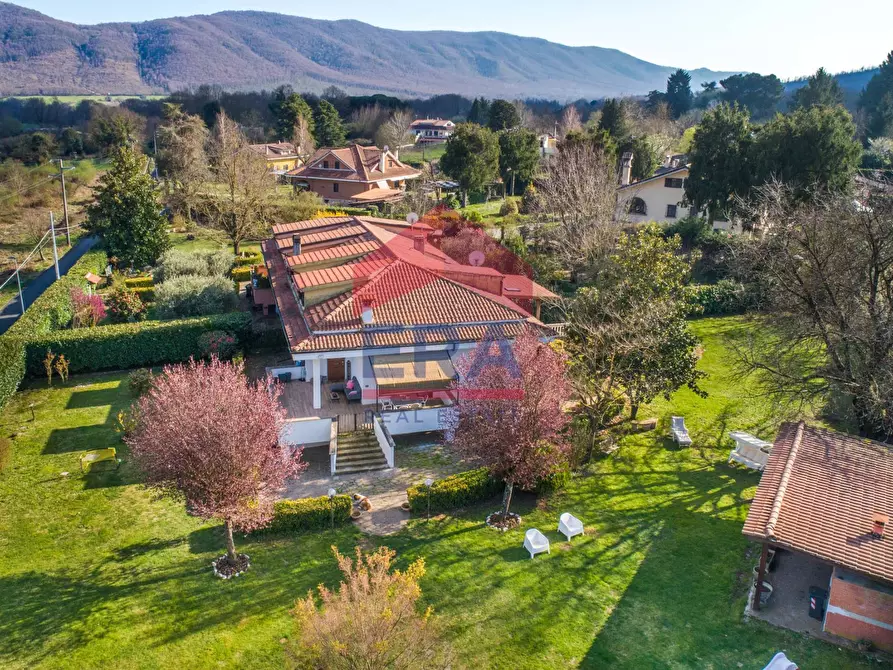 Immagine 4 di Casa semindipendente in vendita  in Via di Velletri a Rocca Priora