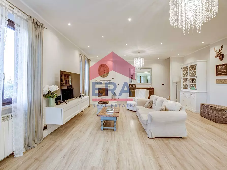 Immagine 15 di Casa semindipendente in vendita  in Via di Velletri a Rocca Priora