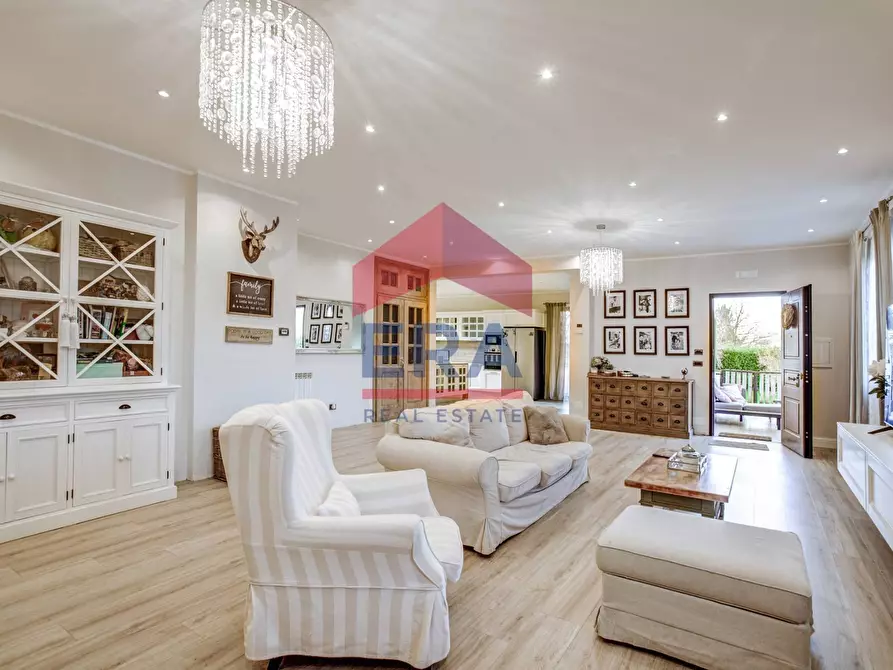 Immagine 19 di Casa semindipendente in vendita  in Via di Velletri a Rocca Priora