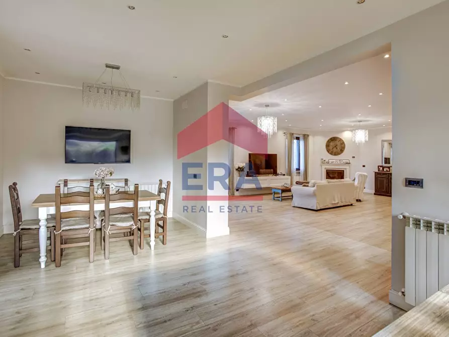 Immagine 25 di Casa semindipendente in vendita  in Via di Velletri a Rocca Priora