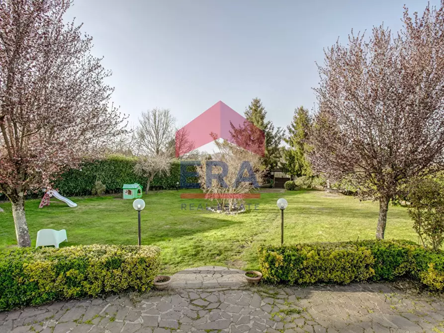 Immagine 49 di Casa semindipendente in vendita  in Via di Velletri a Rocca Priora