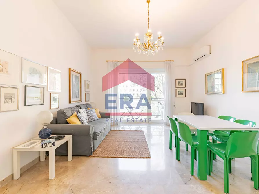 Immagine 1 di Appartamento in affitto  in Via Francesco Crispi 5 a Milano