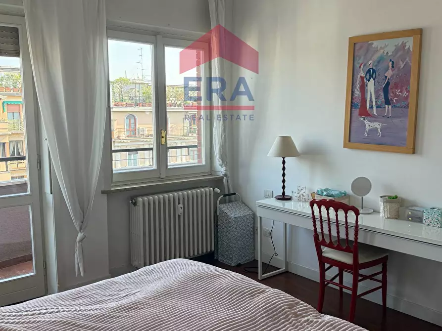 Immagine 15 di Appartamento in affitto  in Viale Regina Giovanna 36 a Milano