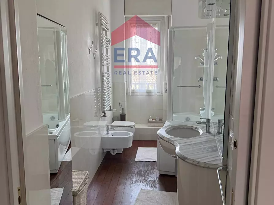 Immagine 17 di Appartamento in affitto  in Viale Regina Giovanna 36 a Milano