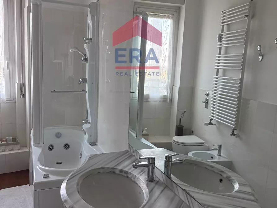 Immagine 18 di Appartamento in affitto  in Viale Regina Giovanna 36 a Milano