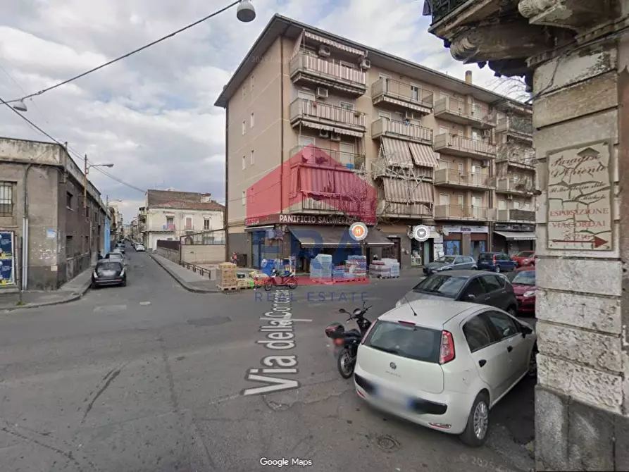 Immagine 4 di Attività commerciale   in Via Cordai a Catania