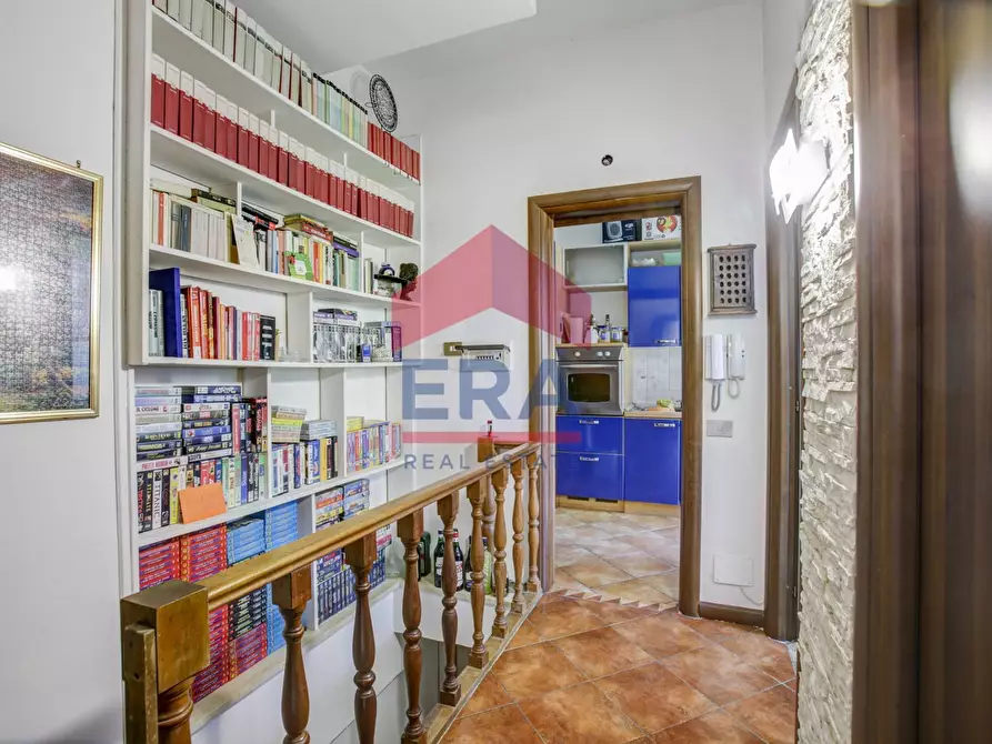 Immagine 11 di Villa in vendita  in Viale Piave 10 a Ardea