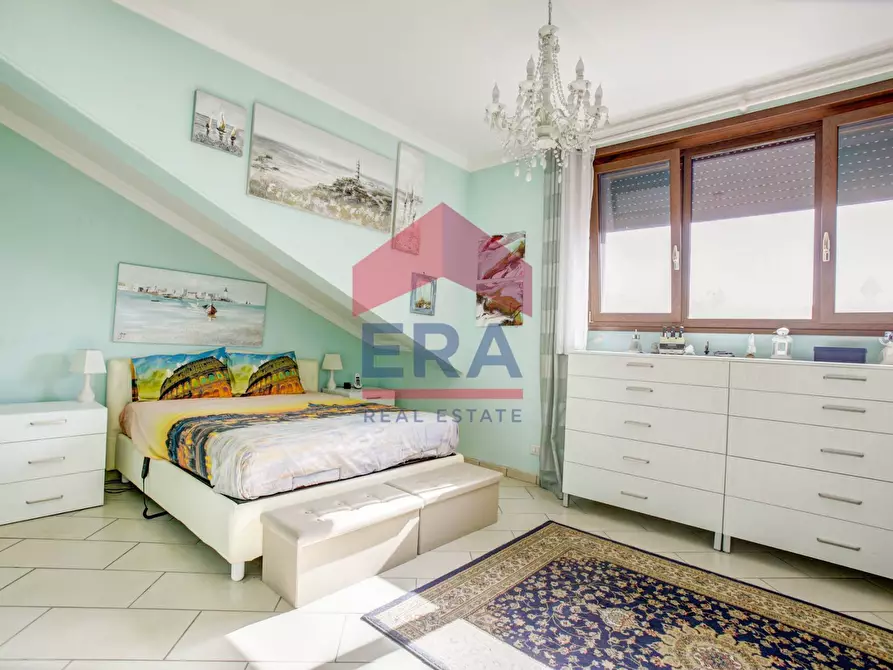 Immagine 17 di Villa in vendita  in Viale Piave 10 a Ardea