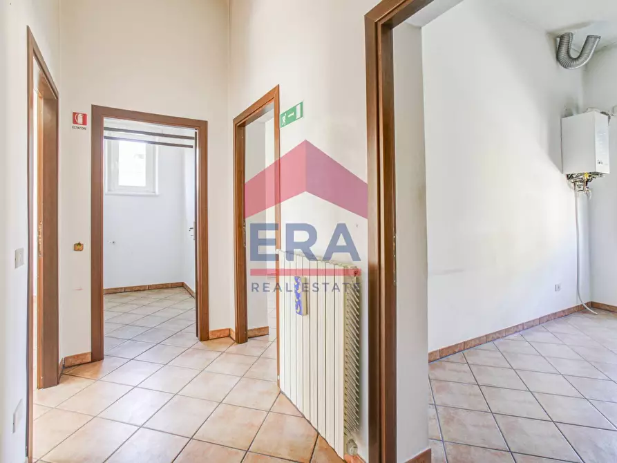 Immagine 20 di Appartamento in vendita  in VIA ROMA 18 a Pomezia